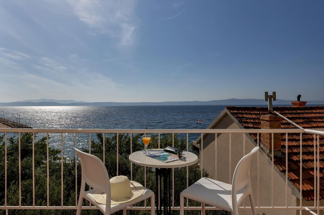 Apartments By The Sea Podgora, Makarska - 2596 Exterior photo