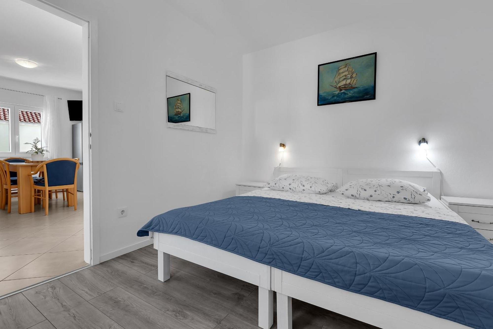 Apartments By The Sea Podgora, Makarska - 2596 Room photo